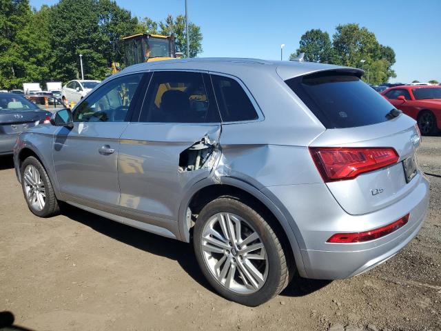 WA1BNAFY4J2058660 - 2018 AUDI Q5 PREMIUM PLUS SILVER photo 2