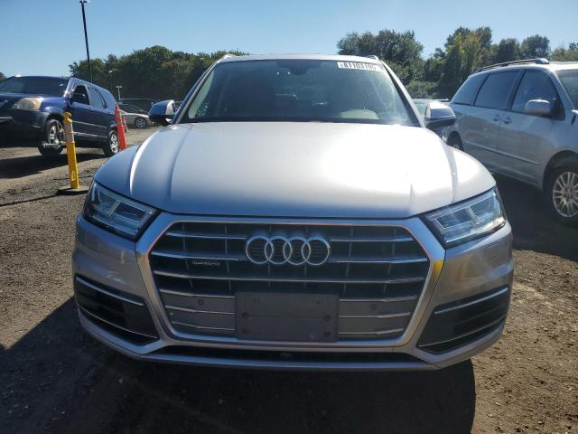 WA1BNAFY4J2058660 - 2018 AUDI Q5 PREMIUM PLUS SILVER photo 5
