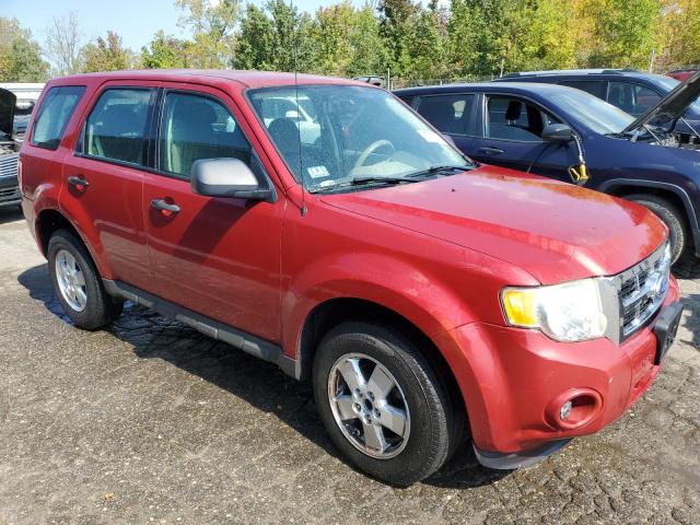 1FMCU0C7XBKA18373 - 2011 FORD ESCAPE XLS RED photo 4
