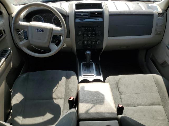 1FMCU0C7XBKA18373 - 2011 FORD ESCAPE XLS RED photo 8