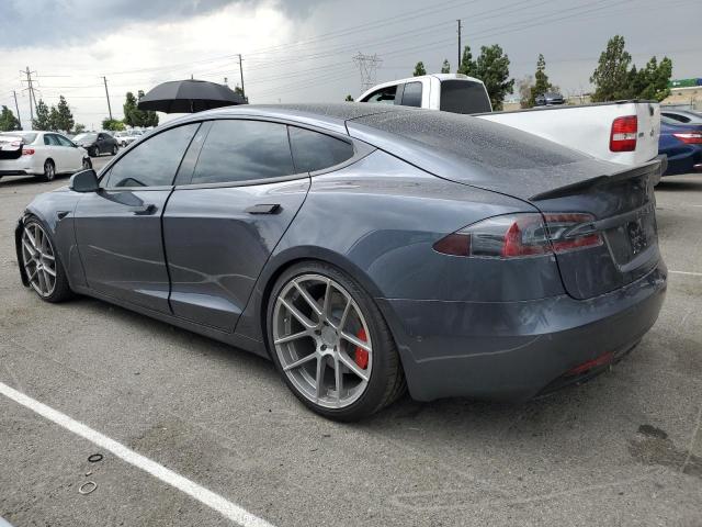 5YJSA1E28JF257139 - 2018 TESLA MODEL S رمادي صورة 2
