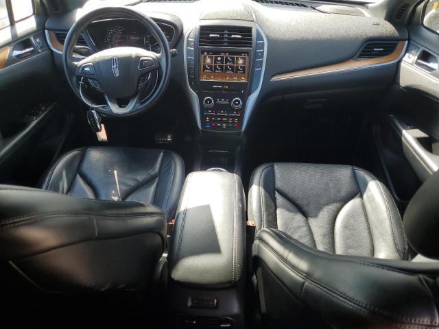 5LMCJ3C93KUL50295 - 2019 LINCOLN MKC RESERVE أبيض صورة 8