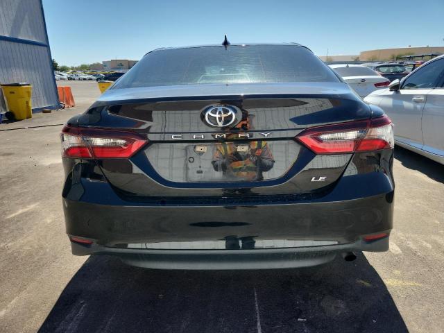 4T1C11AK7MU600170 - 2021 TOYOTA CAMRY LE BLACK photo 6