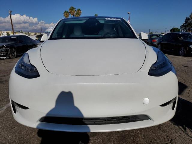 7SAYGDEE7NF402622 - 2022 TESLA MODEL Y WHITE photo 5