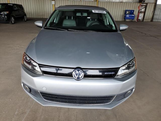 3VW637AJXEM248789 - 2014 VOLKSWAGEN JETTA HYBRID SILVER photo 5