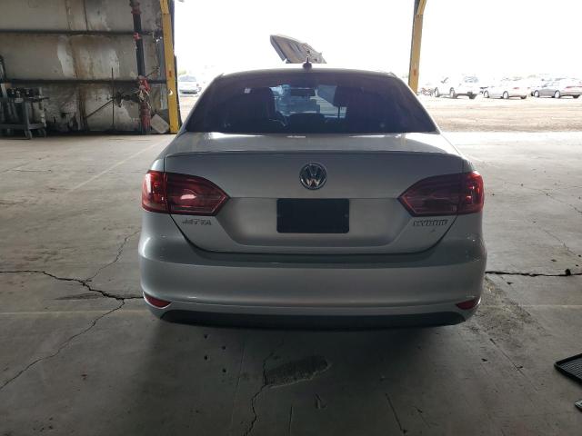 3VW637AJXEM248789 - 2014 VOLKSWAGEN JETTA HYBRID SILVER photo 6