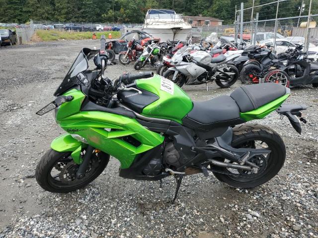 JKAEXEE16CDA03768 - 2012 KAWASAKI EX650 EC GREEN photo 3