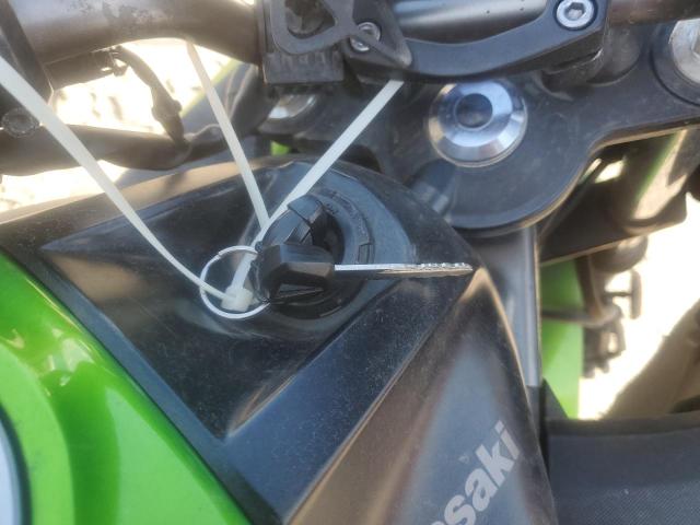 JKAEXEE16CDA03768 - 2012 KAWASAKI EX650 EC GREEN photo 8