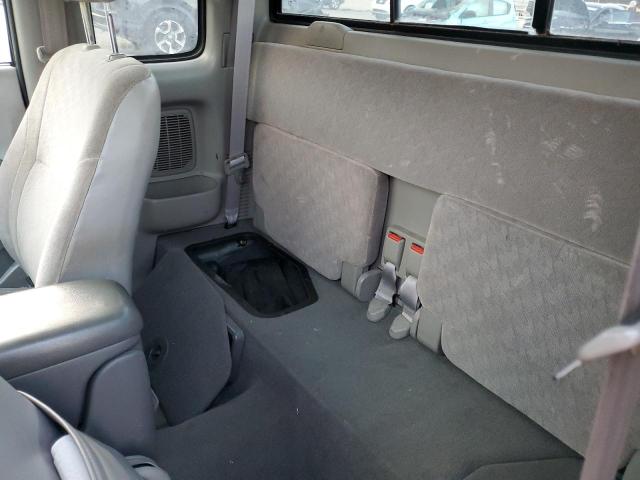 5TESN92N33Z258346 - 2003 TOYOTA TACOMA XTRACAB PRERUNNER ვერცხლისფერი ფოტო 10