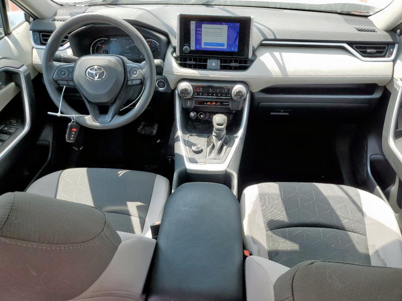 4T3RWRFV5SU187389 - 2025 TOYOTA RAV4 XLE SILVER photo 8