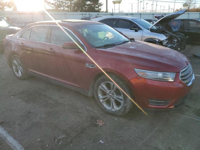 1FAHP2E89DG136106 - 2013 FORD TAURUS SEL RED photo 4