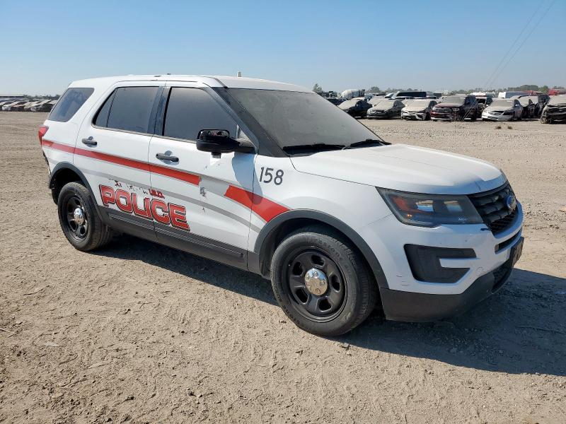 1FM5K8AR9HGE39952 - 2017 FORD EXPLORER POLICE INTERCEPTOR თეთრი ფოტო 4
