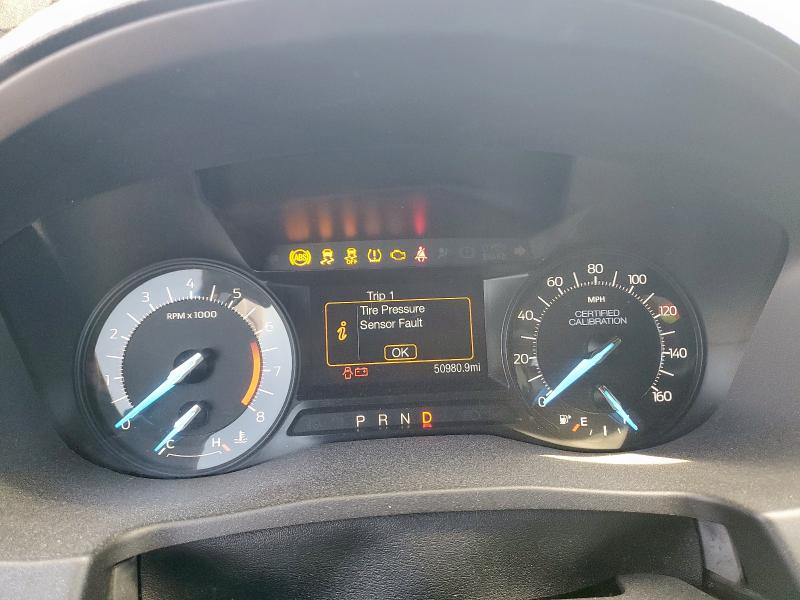 1FM5K8AR9HGE39952 - 2017 FORD EXPLORER POLICE INTERCEPTOR თეთრი ფოტო 9