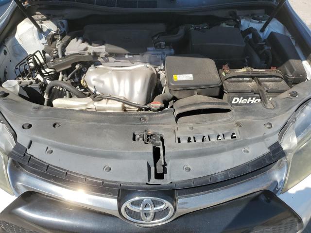 4T1BF1FK2GU198455 - 2016 TOYOTA CAMRY LE WHITE photo 11