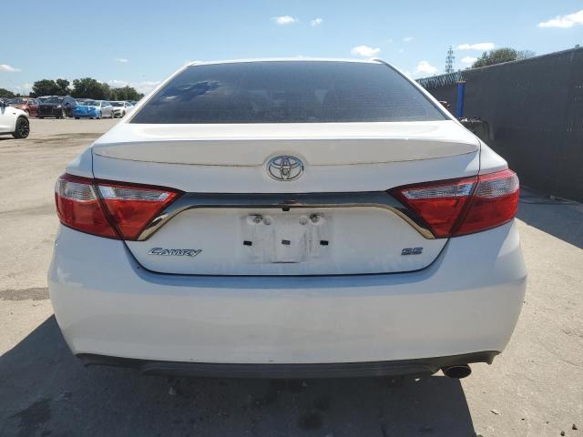 4T1BF1FK2GU198455 - 2016 TOYOTA CAMRY LE WHITE photo 6