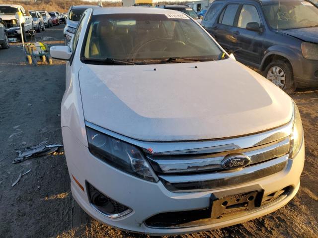 3FAHP0JG2AR270784 - 2010 FORD FUSION SEL WHITE photo 5