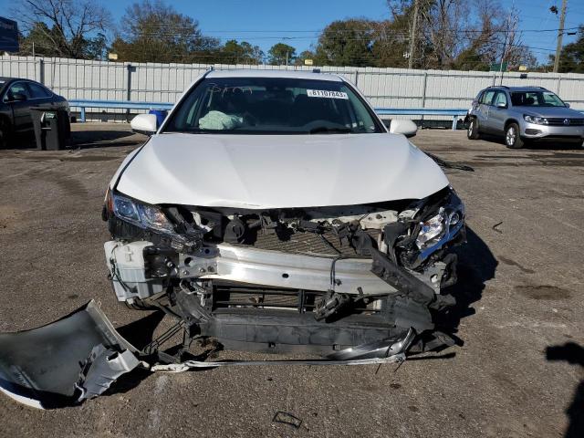 4T1C31AK2MU563278 - 2021 TOYOTA CAMRY LE WHITE photo 5