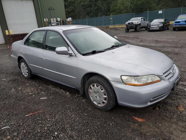 JHMCG56461C011213 - 2001 HONDA ACCORD LX SILVER photo 4