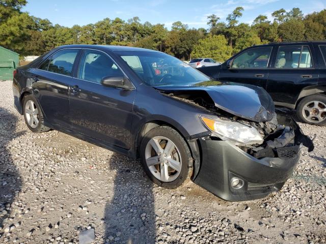 4T1BF1FK7DU699451 - 2013 TOYOTA CAMRY L GRAY photo 4