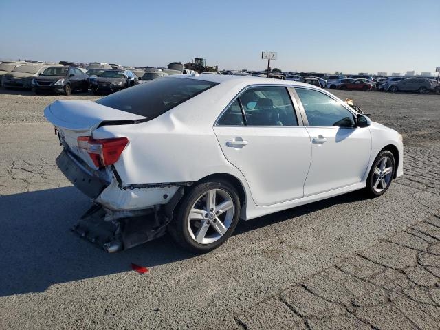 4T1BF1FK2CU502894 - 2012 TOYOTA CAMRY BASE WHITE photo 5