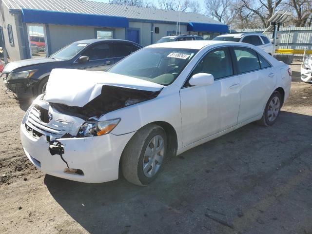 4T4BE46K07R010543 - 2007 TOYOTA CAMRY CE WHITE photo 1