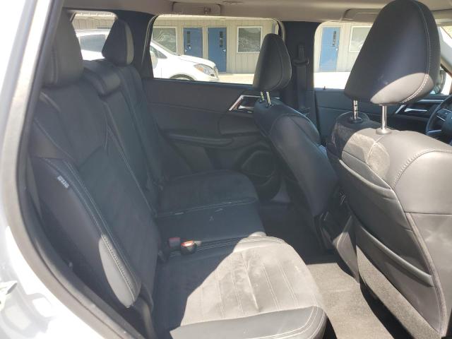 JA4J4UA85PZ055242 - 2023 MITSUBISHI OUTLANDER SE 白色 照片 11