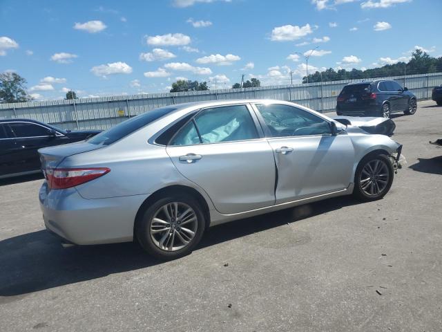 4T1BF1FK1HU347519 - 2017 TOYOTA CAMRY LE GRAY photo 3