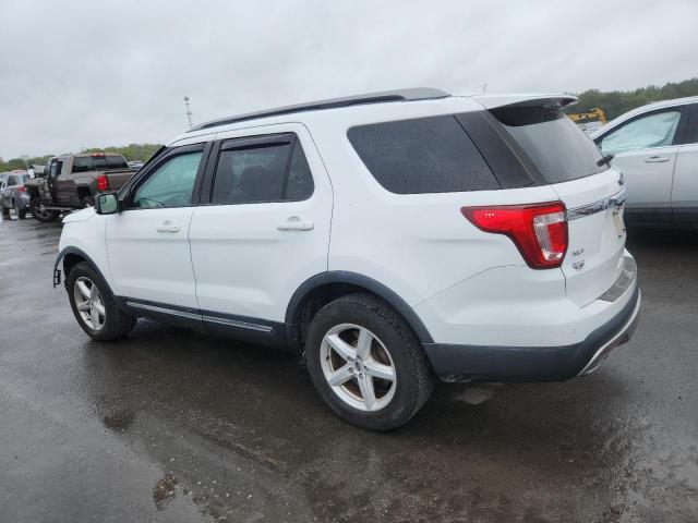 1FM5K8D85HGA96883 - 2017 FORD EXPLORER XLT WHITE photo 2