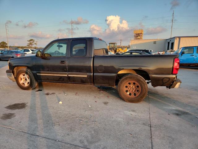 2GCEC19T951162821 - 2005 CHEVROLET SILVERADO C1500 BLACK photo 2