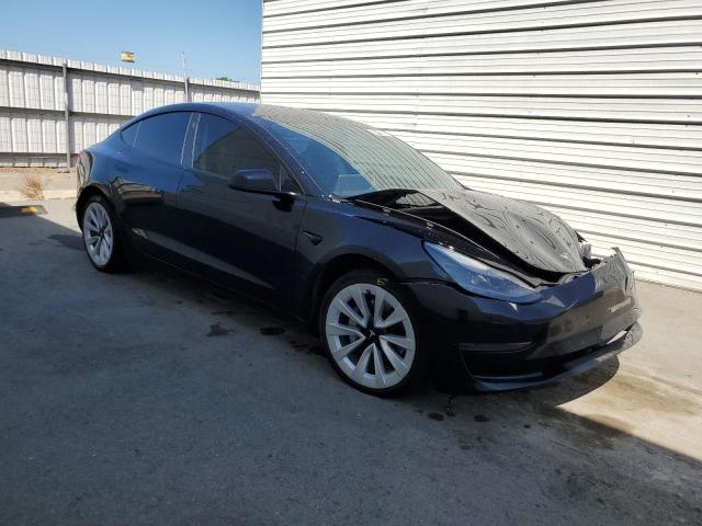 5YJ3E1EB3NF304981 - 2022 TESLA MODEL 3 Noir photo 4