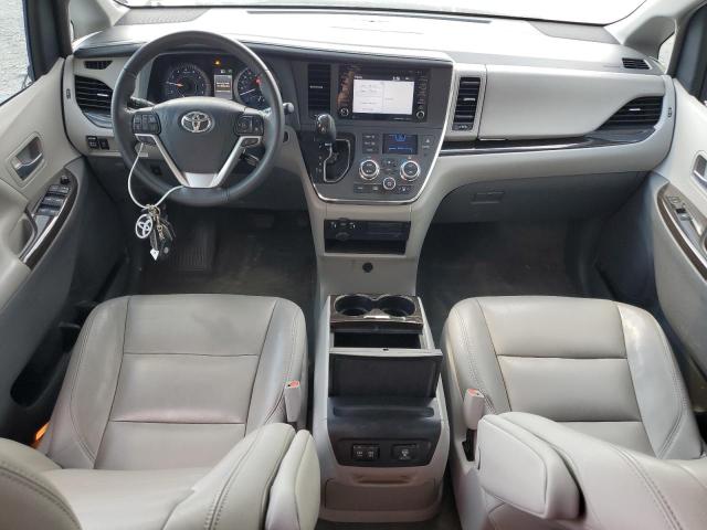 5TDYZ3DC2JS939132 - 2018 TOYOTA SIENNA XLE Күміс фото 8