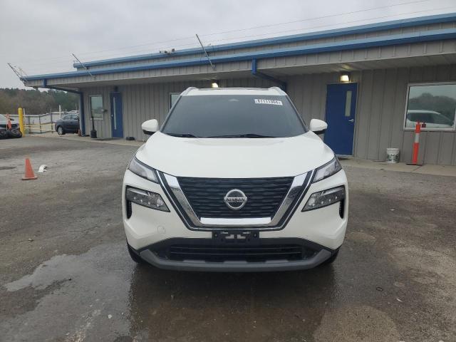 5N1AT3BA8MC765640 - 2021 NISSAN ROGUE SV WHITE photo 5