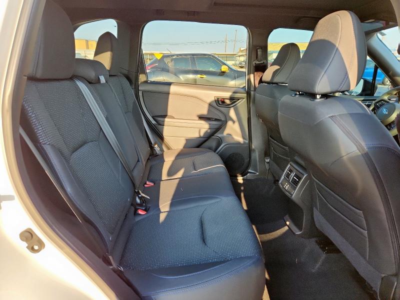 JF2SLDBC6SH515508 - 2025 SUBARU FORESTER PREMIUM WHITE photo 11