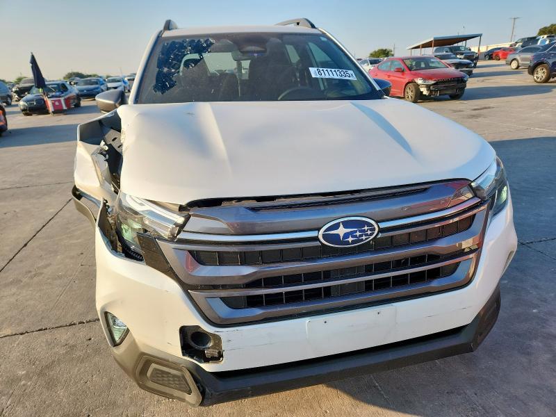 JF2SLDBC6SH515508 - 2025 SUBARU FORESTER PREMIUM WHITE photo 5