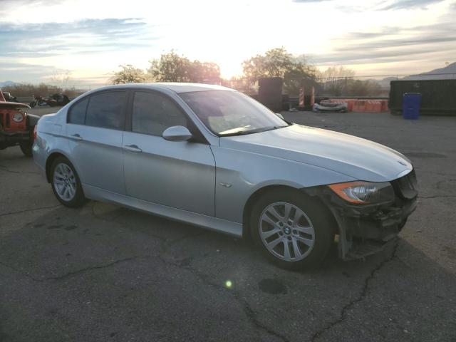 WBAVA33537P141252 - 2007 BMW 328 I SILVER photo 4