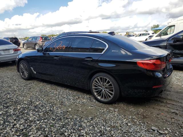 WBAJA9C50JB252198 - 2018 BMW 530E BLACK photo 2