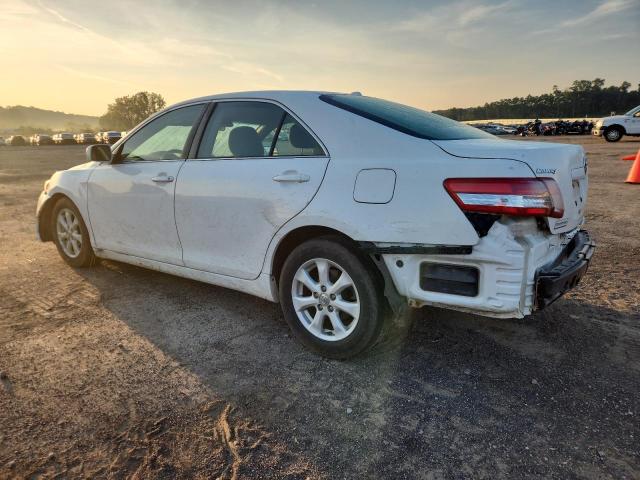 4T4BF3EK5BR209623 - 2011 TOYOTA CAMRY BASE Beyaz fotoğraf 2