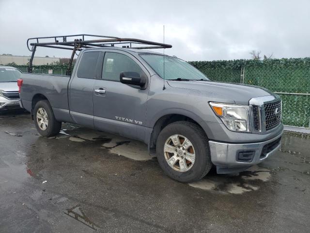 1N6AA1CK8JN505189 - 2018 NISSAN TITAN S GRAY photo 4