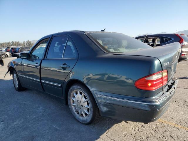 WDBJF65J31B222429 - 2001 MERCEDES-BENZ E 320 მწვანე ფოტო 2