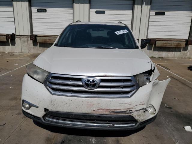 5TDBK3EH9CS134123 - 2012 TOYOTA HIGHLANDER BASE WHITE photo 5