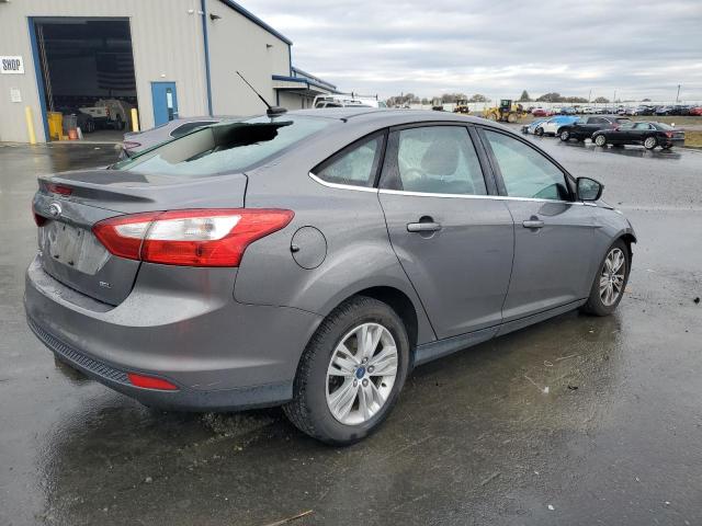 1FAHP3H20CL367866 - 2012 FORD FOCUS SEL GRAY photo 3