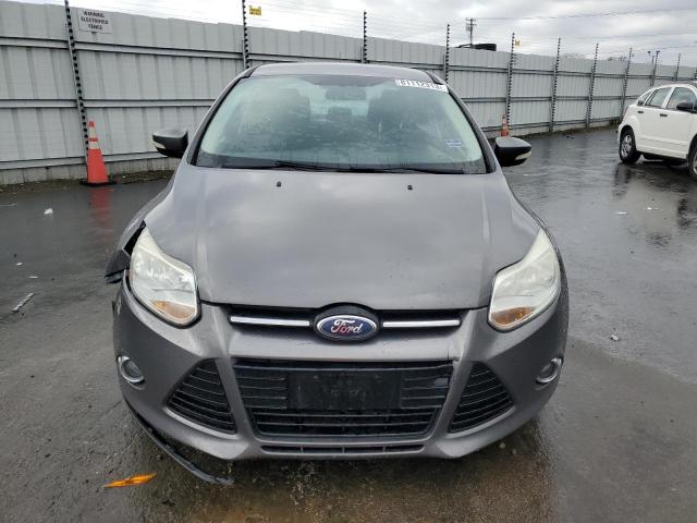 1FAHP3H20CL367866 - 2012 FORD FOCUS SEL GRAY photo 5