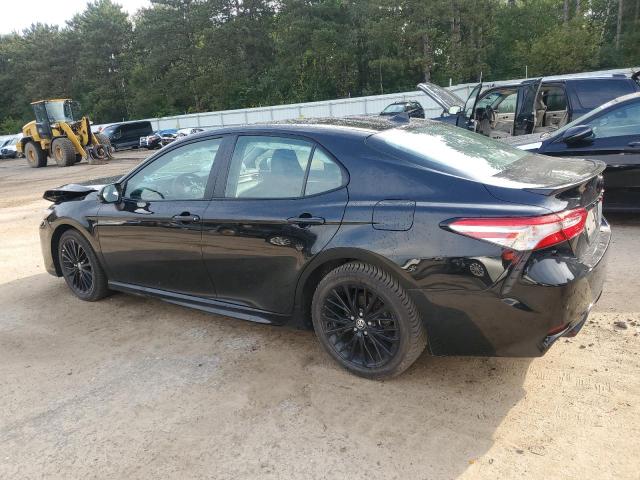 4T1G11BK6LU013070 - 2020 TOYOTA CAMRY SE 黑色 照片 2