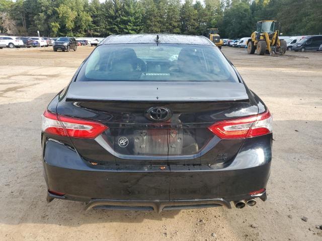 4T1G11BK6LU013070 - 2020 TOYOTA CAMRY SE 黑色 照片 6