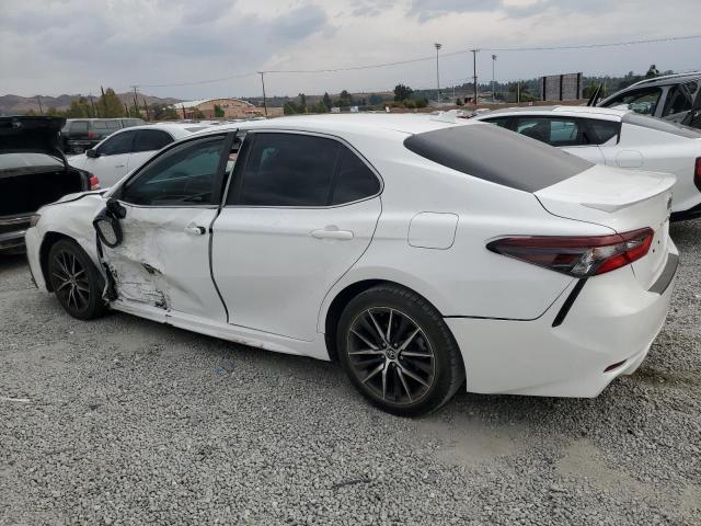 4T1G11AK4NU702979 - 2022 TOYOTA CAMRY SE Білий фото 2