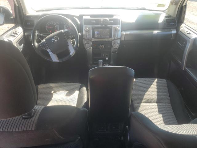 JTEBU5JR7E5190585 - 2014 TOYOTA 4RUNNER SR5 WHITE photo 8