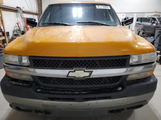 1GCHK29U81E207268 - 2001 CHEVROLET SILVERADO K2500 HEAVY DUTY ORANGE photo 5