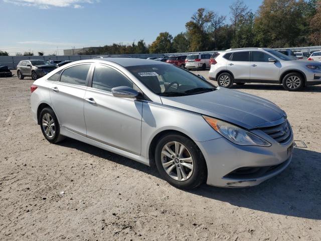 5NPEB4AC2EH903163 - 2014 HYUNDAI SONATA GLS SILVER photo 4