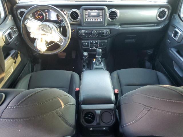 1C4HJXEG1JW260310 - 2018 JEEP WRANGLER U SAHARA Noir photo 8