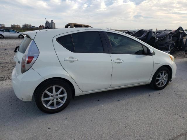 JTDKDTB31D1035586 - 2013 TOYOTA PRIUS C WHITE photo 3